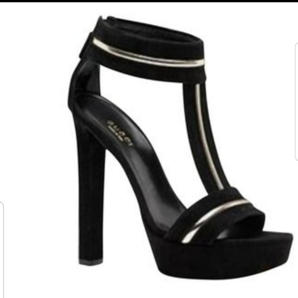 ♥️host p.♥️GUCCI SANDALS - Picture 4 of 7